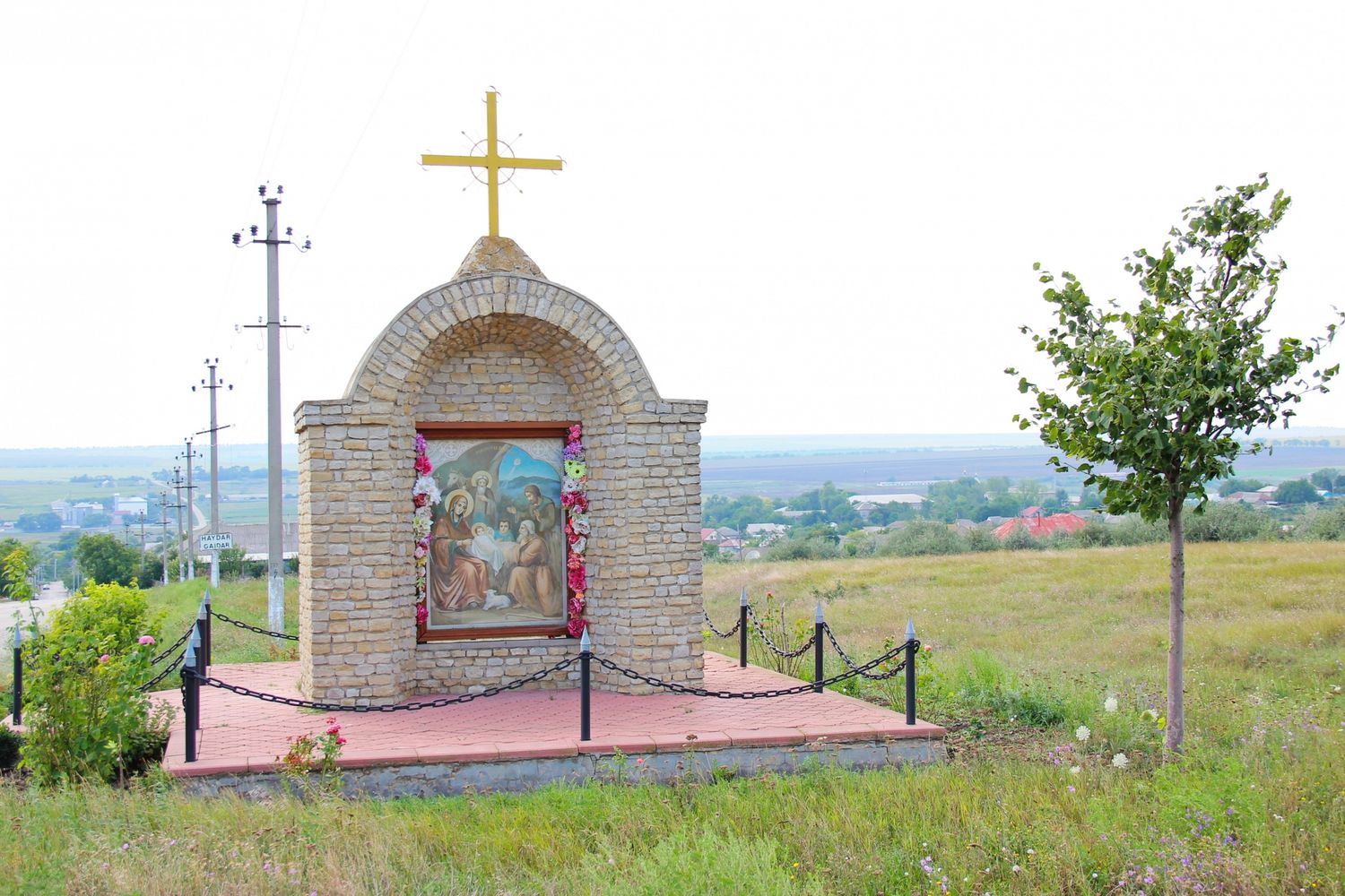 Село белые кресты